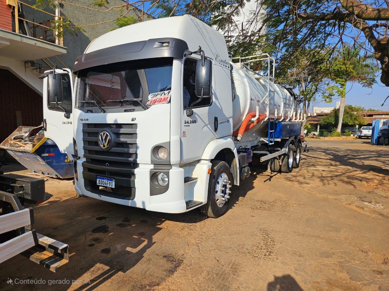 Limpeza de esgotos em SP